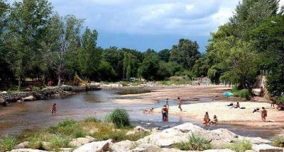 Feriado: 1,4 millones de turistas se fueron de mini vacaciones