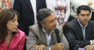 Basualdo asume la presidencia de Producci�n y Trabajo
