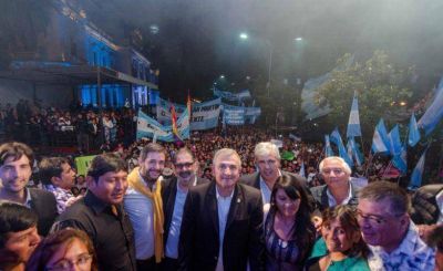 JUJUY RATIFIC� SU DECISI�N DE VIVIR EN PAZ, UNI�N Y LIBERTAD