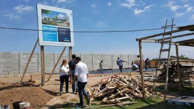 El Municipio construye tres jardines maternales en Jos� Le�n Su�rez