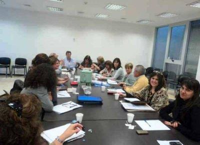 Los consejeros escolares de Cambiemos discrepan con Vidal
