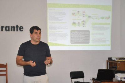 Se concret� el lanzamiento de campa�a de reciclaje de aceite vegetal usado