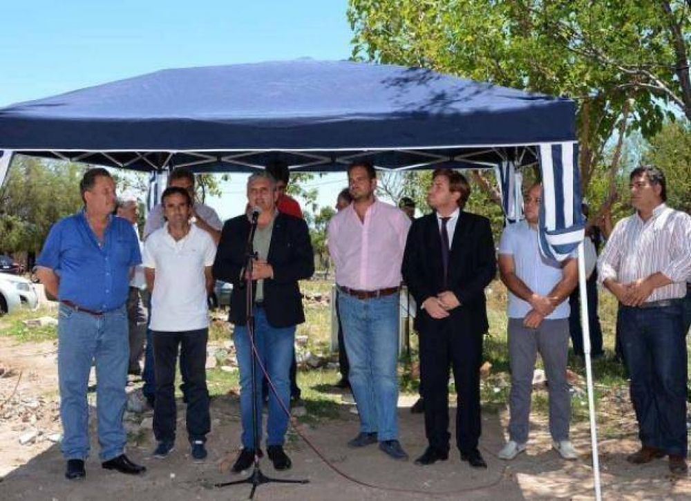 El Gobierno inaugur obras en los departamentos Ayacucho y Belgrano