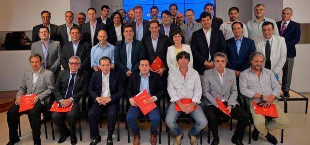 Municipios firmaron convenios con Bullrich y Ritondo