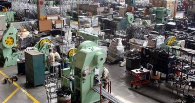 Los gremios industriales de Santa Fe no descartan un paro por los despidos