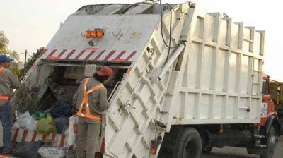 Instan a vecinos a ser cautos con la basura para evitar accidentes