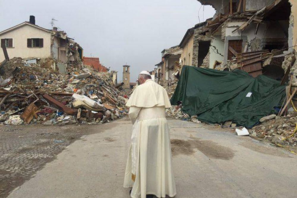 Francisco recibir el 5 de enero a las vctimas del terremoto en Italia