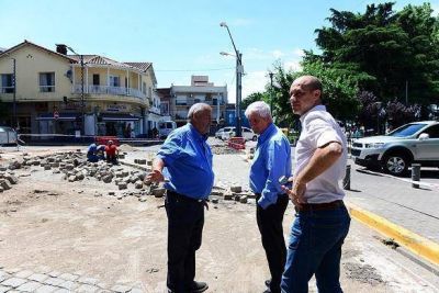 San Fernando renueva los adoquines de sus calles hist�ricas