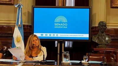 Riofr�o cruz� a Pablo Moyano por criticar la miner�a y el manejo de U�ac