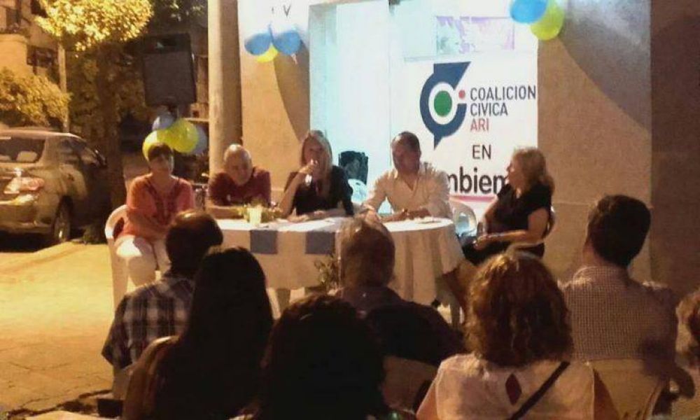 Se inaugur� el nuevo local partidario de la Coalici�n C�vica � Ari