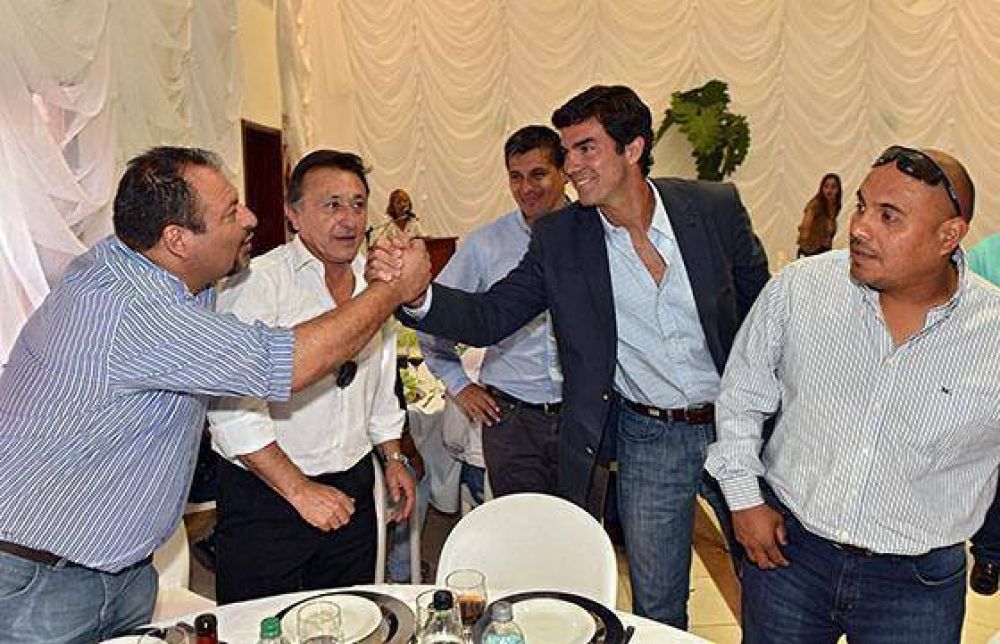 Urtubey destac� la cooperaci�n entre la Provincia y los trabajadores para superar un a�o dif�cil