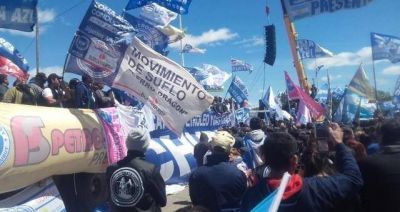 �La �nica manera de tener un futuro para nuestros hijos, es peleando por los puestos de trabajo�