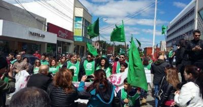 Santa Cruz: los gremios ponen en jaque a Alicia Kirchner