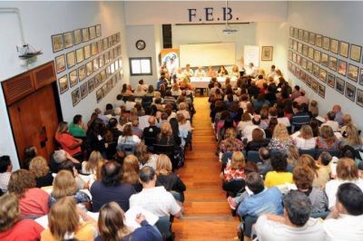 La FEB exigi� la �inmediata reapertura de paritarias� y piden �recuperar el poder adquisitivo�