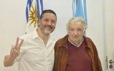 Pepe Mujica visit� Merlo