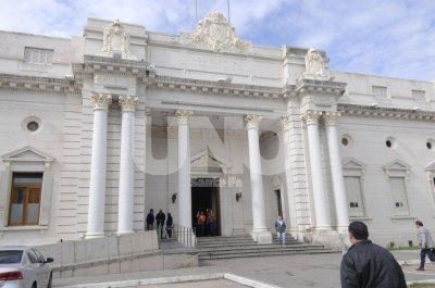 PJ y PRO frenan los cambios al C�digo Procesal Penal y la reforma tributaria