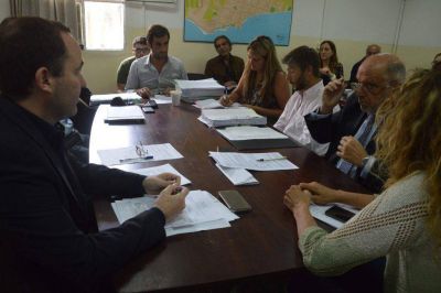 Cr�ticas a Arroyo por el aumento de tasas