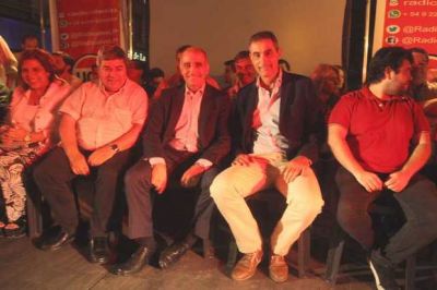 Asumi� Frangul como presidente del radicalismo platense