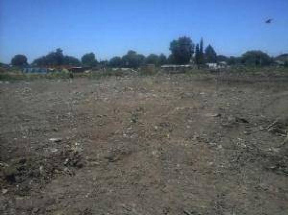 Basural: Pilar y Jos� C. Paz finalizaron la limpieza