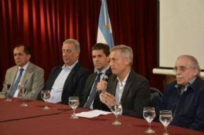 El Fiscal General de la Provincia particip� junto a Avil�s del seminario del Sedronar