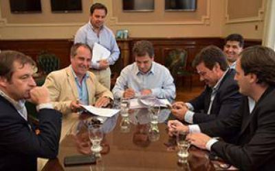 Cuatro municipios se suman a la unificaci�n de las polic�as Comunal y Local