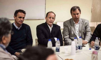 Unidad peronista en juego: intendentes quieren darle el Presupuesto a Vidal