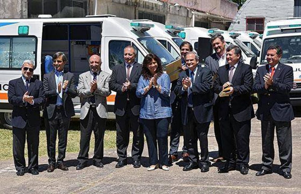 Salta cuenta con seis nuevas ambulancias de traslado y terapia intensiva