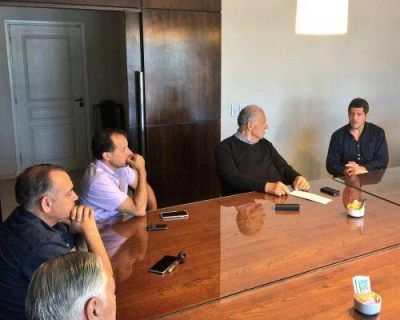 La Bicameral rechaz� DNU de Macri que favorece al puerto de Mar del Plata