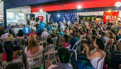 En Azul, el FPV tuvo su �ltimo plenario seccional del a�o