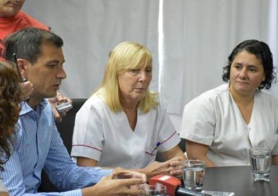 El intendente Bucca present� a Silvia Hern�ndez como nueva Directora del Hospital