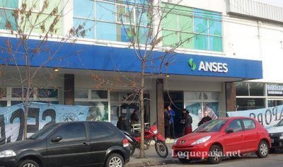 Medidas de fuerza en Anses por protestas del gremio APOPS