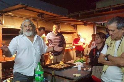 El Peronismo Marplatense brind� y ratific� sus metas tras la figura de Rapacioli