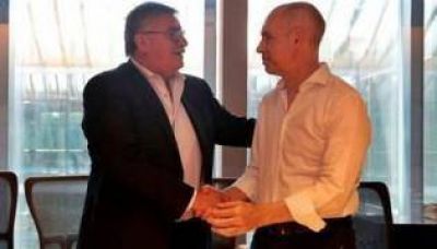Larreta firm� un convenio con el intendente de Bragado