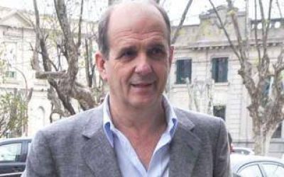 Bajo puntaje: Zurro calific� la gesti�n de Vidal con 1,50