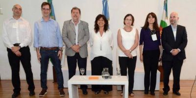 Ortiz y Elustondo anunciaron un Programa con presupuesto propio para promover la investigaci�n en materia de Salud