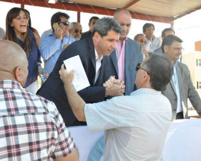 Una nueva entrega de casas, esta vez en Chimbas