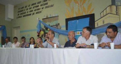 Plenario del kirchnerismo m�s puro de la 4ta secci�n electoral en la ciudad de Jun�n