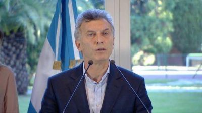 Macri fue al quir�fano para una microcirug�a l�ser por una disfon�a