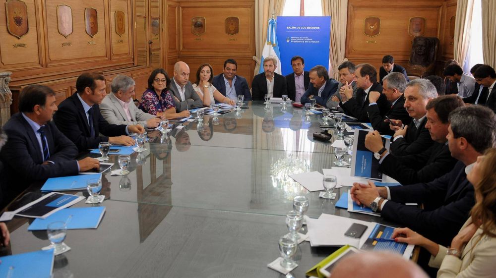 Ganancias: el Gobierno se comprometi� a hacerse cargo de la diferencia del costo fiscal para las provincias
