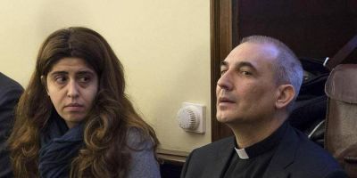 Vatileaks; el Papa concede libertad condicional a Vallejo Balda