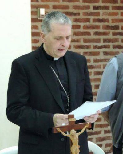 El Obispo de 9 de Julio dio a conocer su mensaje de Navidad: �trabajemos unidos como Iglesia por las familias, los j�venes y los pobres�
