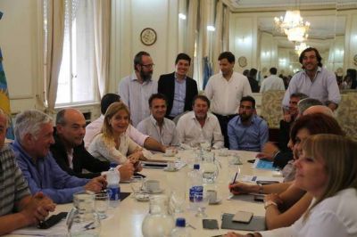 Se juega en tensa negociaci�n el Presupuesto y los impuestos