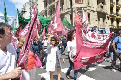 La CICOP detiene la atenci�n en los hospitales bonaerenses por 24 horas