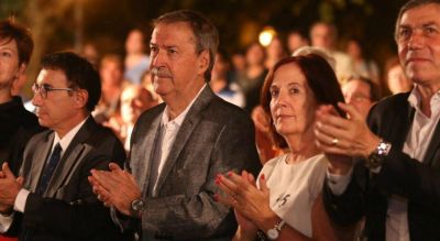 Schiaretti, con el 56% de promesas cumplidas en 2016