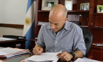 Ducot� controlar� quien financia viajes de funcionarios y regalos que reciben
