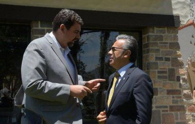 Mendoza prepara el debate de una nueva Ley de Coparticipaci�n con la Naci�n