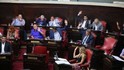 Se aprob� el Presupuesto 2017 y aument� el impuesto al juego