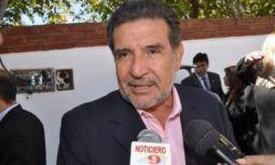 PJ. Beder no descart� que se desdoblen las elecciones en 2017