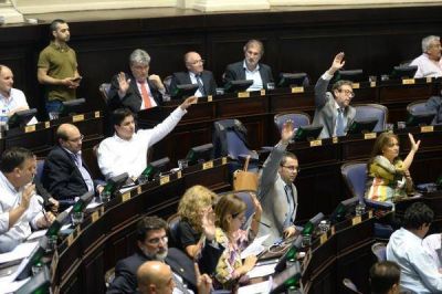 María Eugenia Vidal ya tiene el Presupuesto y la Ley Impositiva 2017