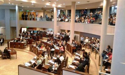 Sesion� la Legislatura y aprob� el Presupuesto 2017, entre otros temas